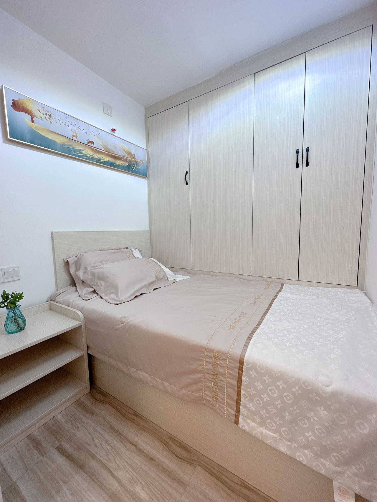 1749609560984608.jpg 3b6eb8c41d0df96a27ba858bf88dad8f.jpg