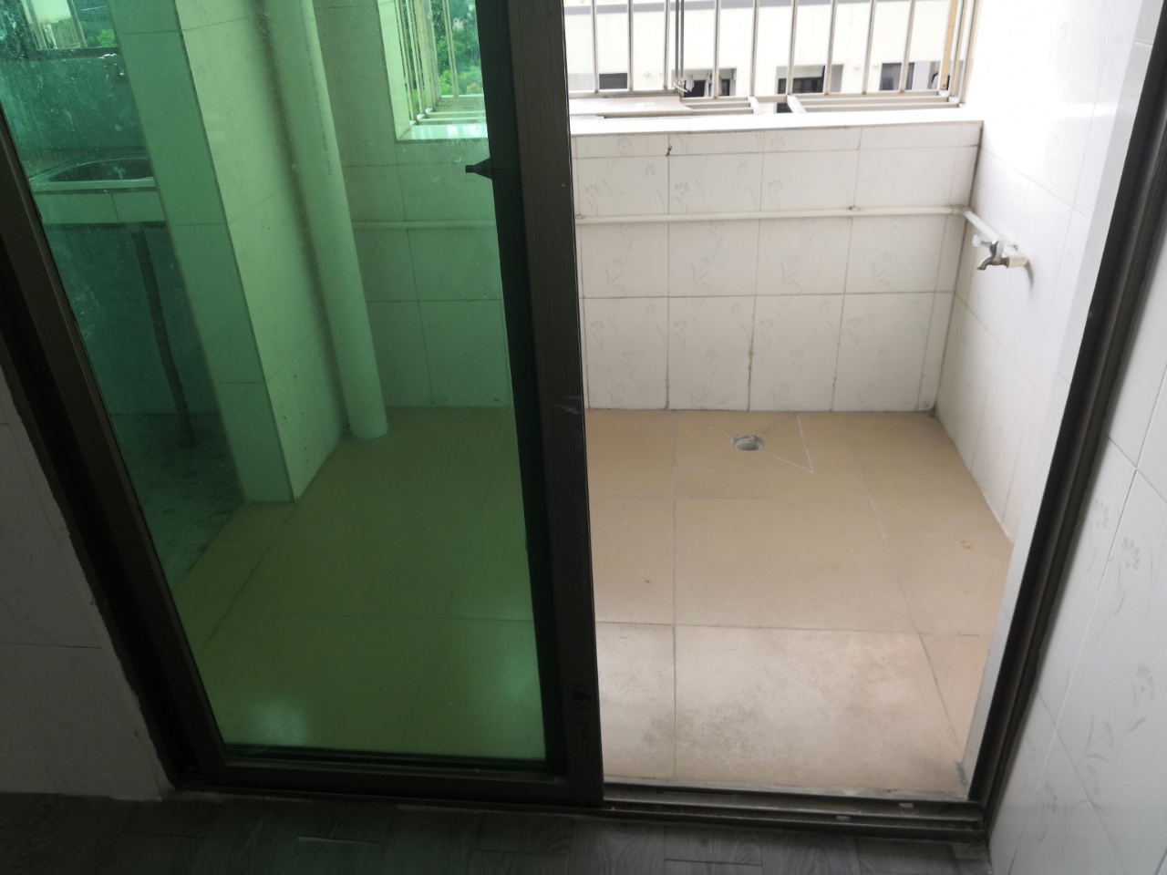 匯福豪居2期原始1房1廳，預售價52萬左右