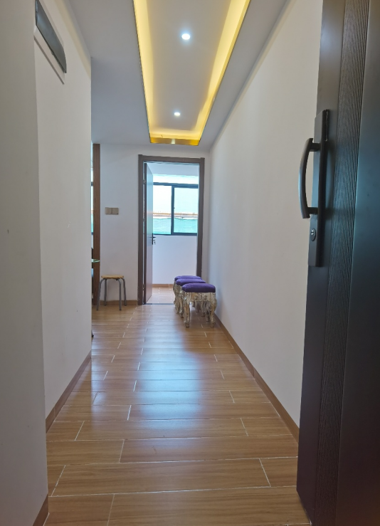 小產(chǎn)權(quán)房轉(zhuǎn)讓應(yīng)該辦哪些手續(xù)？