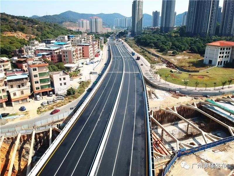 蘿崗街蘿峰社區處于黃埔政治文化中心