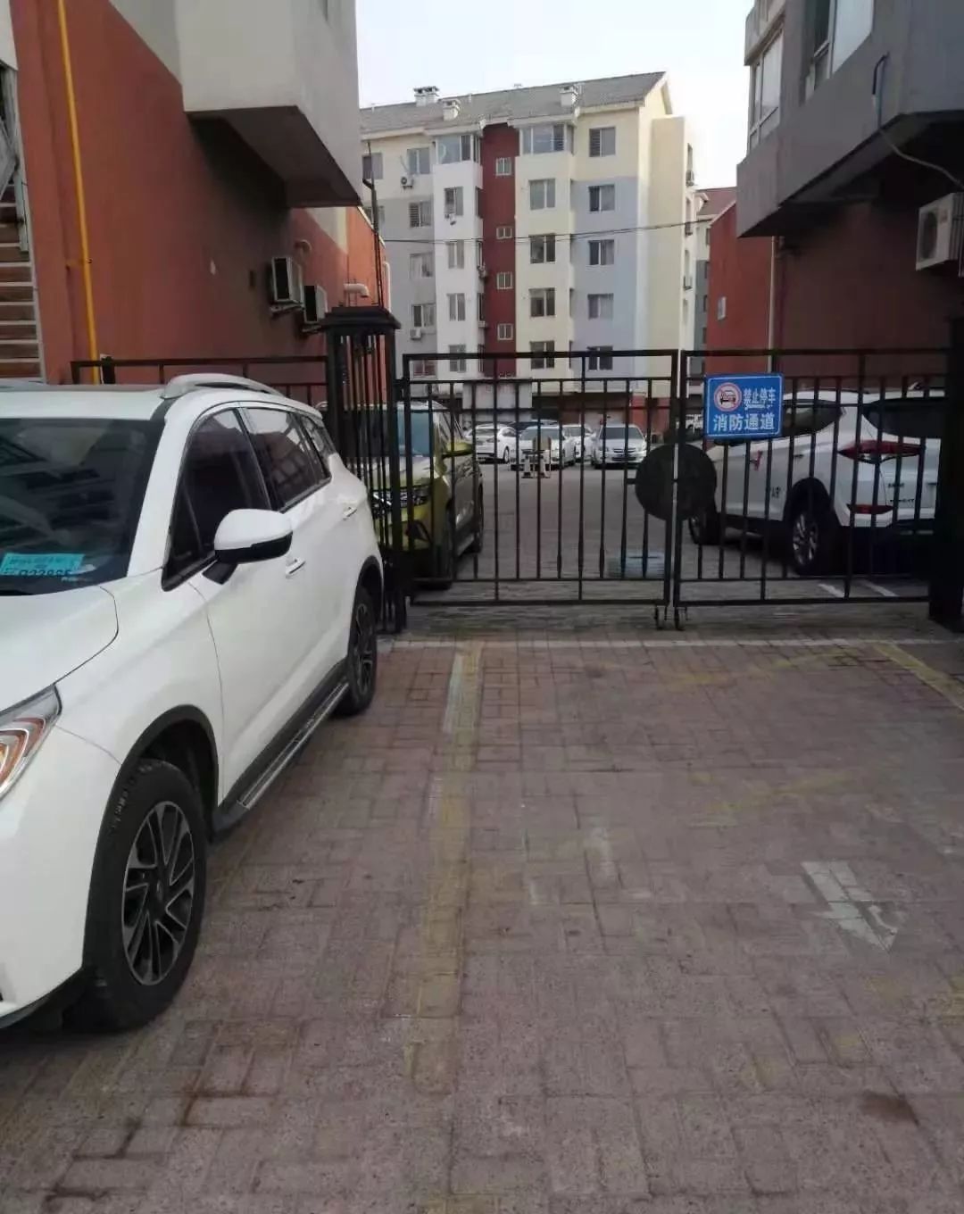 四區物業和回遷房物業異口同聲說